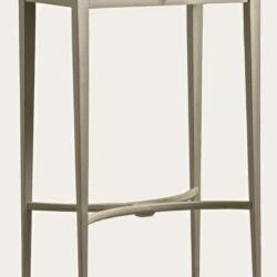 SIDE TABLE WITH CURVED SLATS